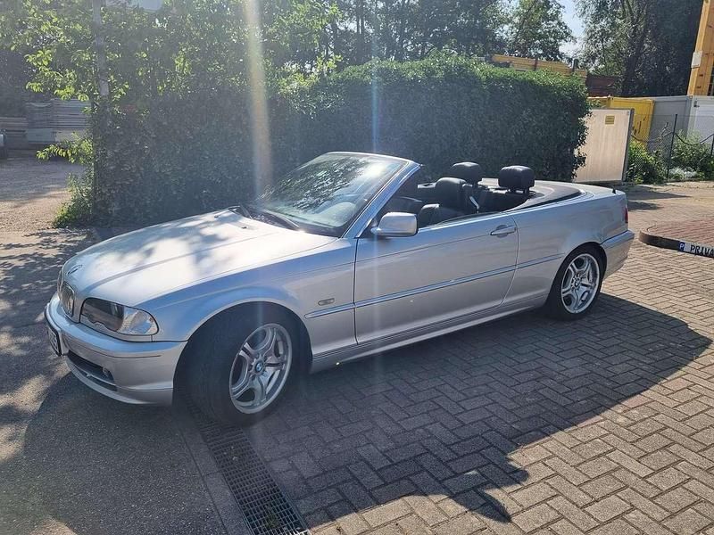 Silber Gebraucht 2001 BMW 320 Cabriolet Cabrio | 5.789 € (Fairer Preis) - Bild 1/4