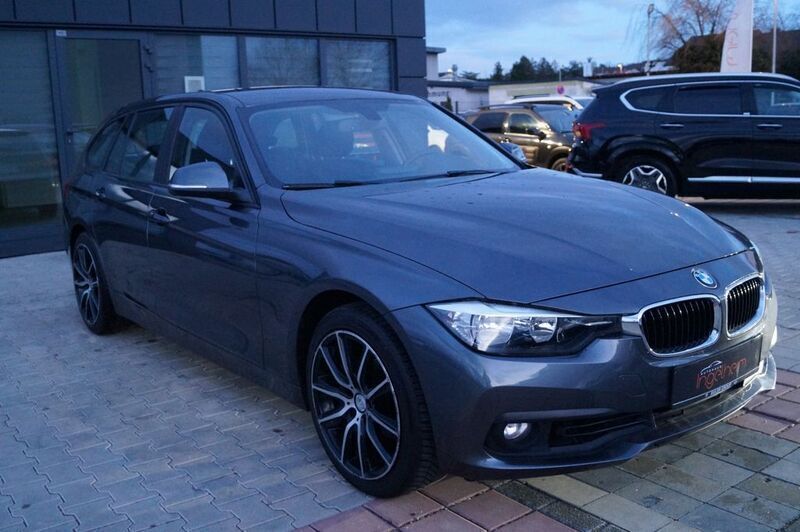 Grau Gebraucht 2016 BMW 318 Kombi | 13.890 € (Fairer Preis) - Bild 1/4