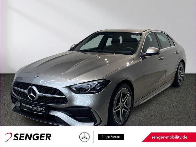 Mojavesilber Gebraucht 2024 Mercedes C200 AMG line Limousine | 42.790 € (Etwas zu teuer) - Bild 1/3