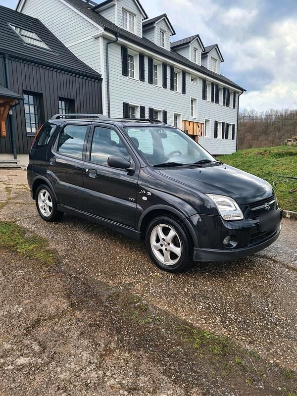Gebraucht Suzuki Ignis 99 PS (72 kW) 2005 Schwarz Kleinwagen