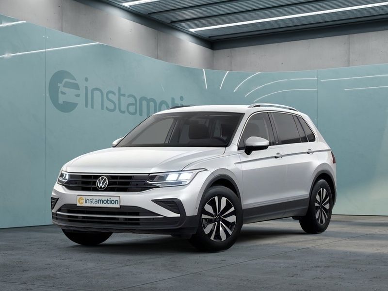 Gebraucht VW Tiguan Move 150 PS (110 kW) 2023 Silber SUV