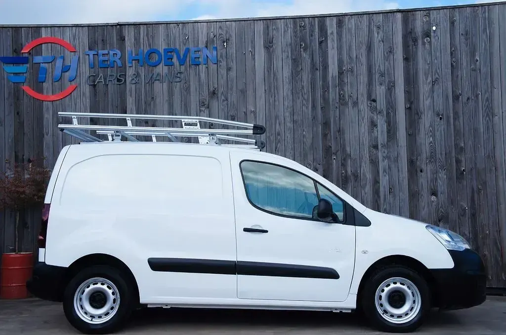 Occasion Peugeot Partner 75 ch (55 kW) 2016 Blanc Monospace