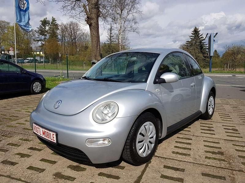 Gebraucht VW New Beetle 75 PS (55 kW) 2002 Reflexsilbermetallic Kleinwagen