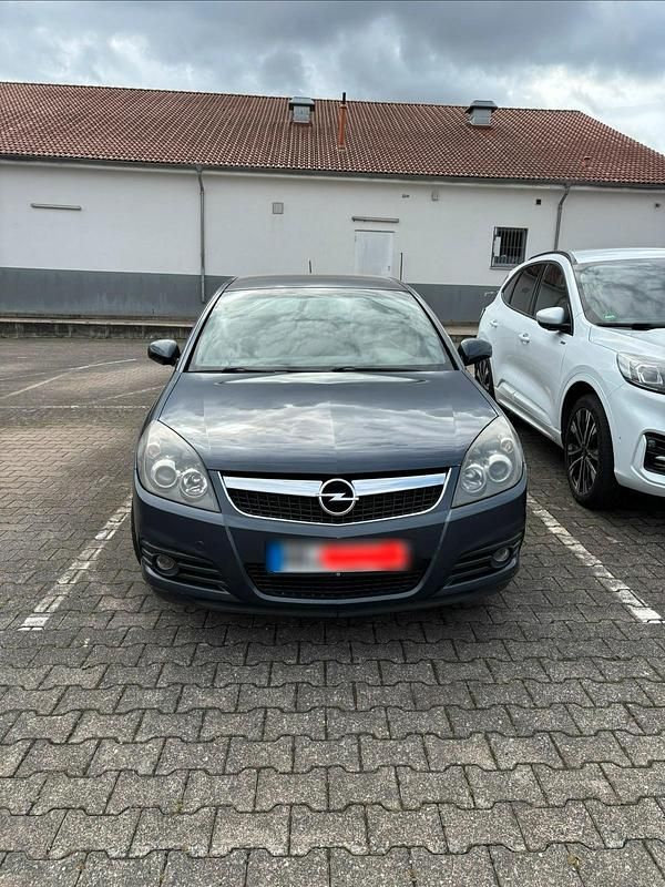 Blau Gebraucht 2006 Opel Vectra GTS Limousine | 3.699 € - Bild 1/2