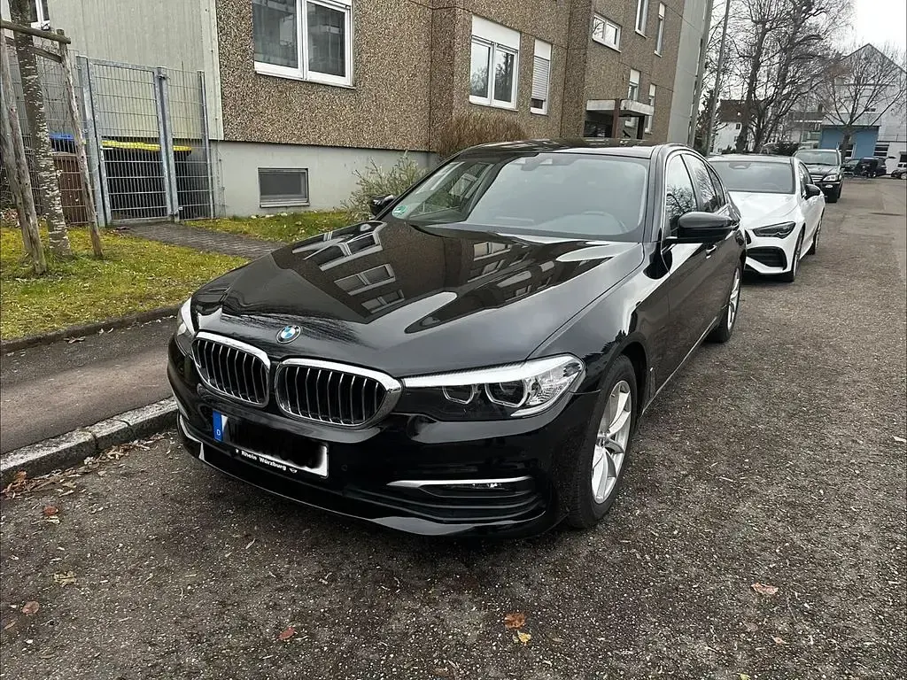 Gebraucht BMW 520 184 PS (135 kW) 2018 Schwarz Limousine