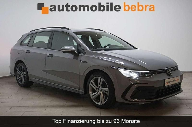 Gebraucht VW Golf VIII 150 PS (110 kW) 2021 Mondsteingrau Kombi
