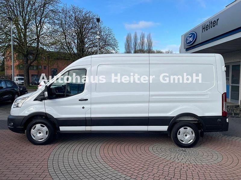 Second-hand Ford Transit 131 CP (96 kW) 2025 Alb Berlinǎ