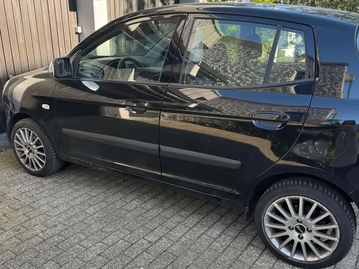Gebraucht Kia Picanto LX 65 PS (47 kW) 2006 Schwarz Kleinwagen