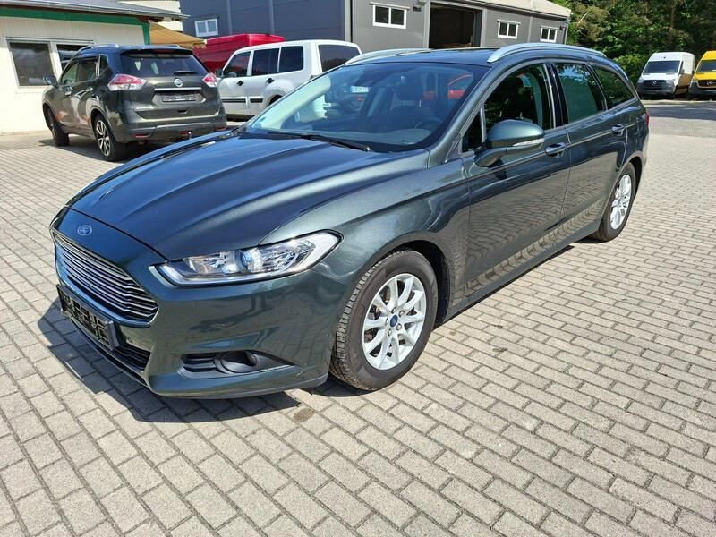 Grün Gebraucht 2018 Ford Mondeo Kombi | 8.900 € (Guter Preis) - Bild 1/4