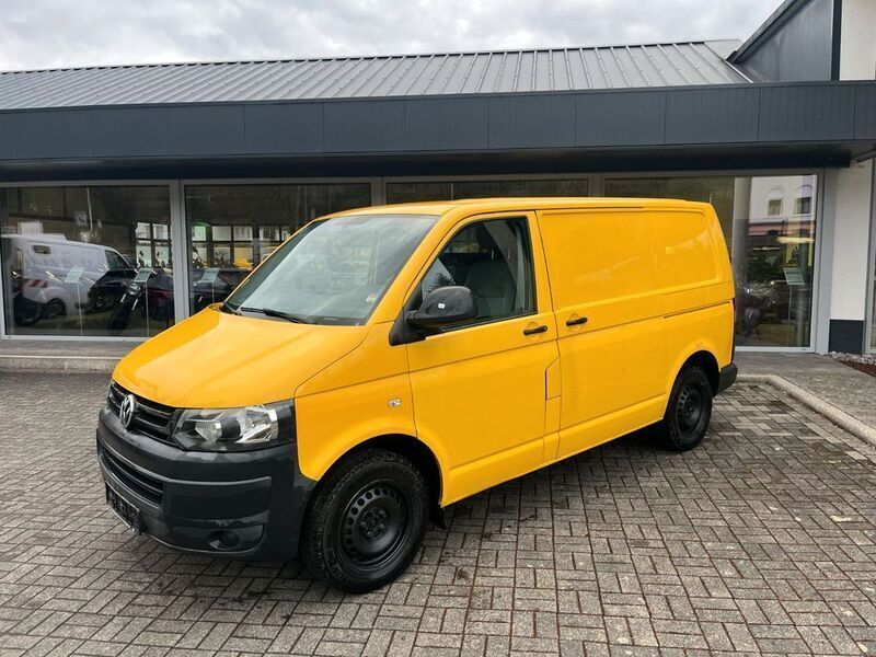 Gebraucht VW T5 84 PS (61 kW) 2013 Gelb Van