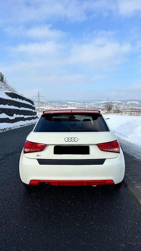 Gebraucht Audi A1 S-Line 122 PS (89 kW) 2012 Weiß Kleinwagen