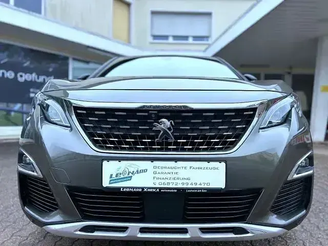 Gebraucht Peugeot 3008 GT-line 181 PS (133 kW) 2020 Grau SUV