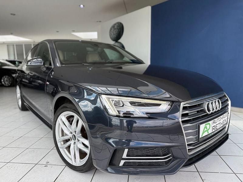 Używany Audi A4 S-Line 252 KM (185 kW) 2017 Szary Sedan/Limuzyna