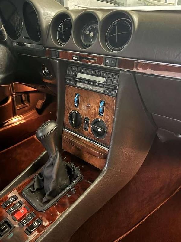 Gold Gebraucht 1989 Mercedes SL300 Cabrio | 36.599 € - Bild 1/4