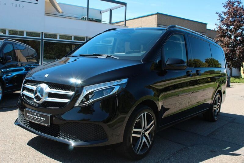 Obsidianschwarz metallic Gebraucht 2019 Mercedes V300 Edition Van / Kleinbus | 47.900 € (Etwas zu teuer) - Bild 1/4