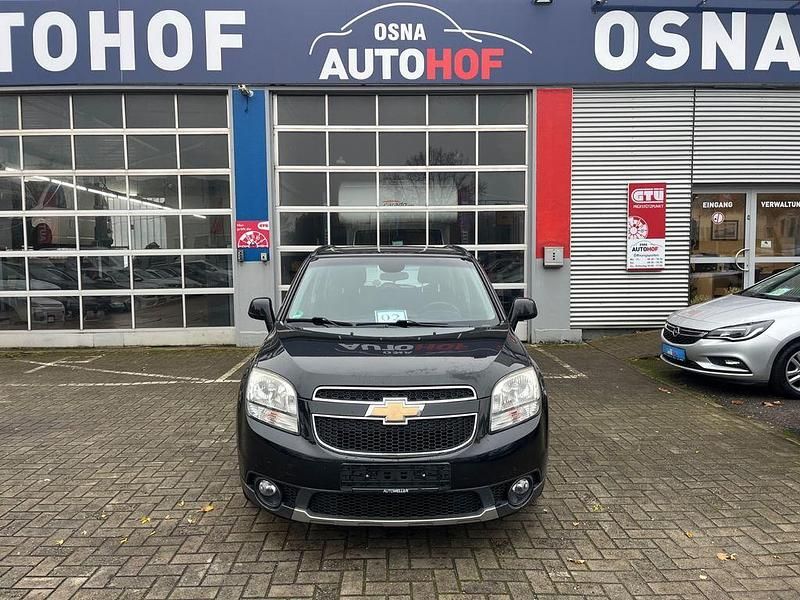 Schwarz Gebraucht 2012 Chevrolet Orlando LT Van / Kleinbus | 5.999 € (Etwas zu teuer) - Bild 1/4