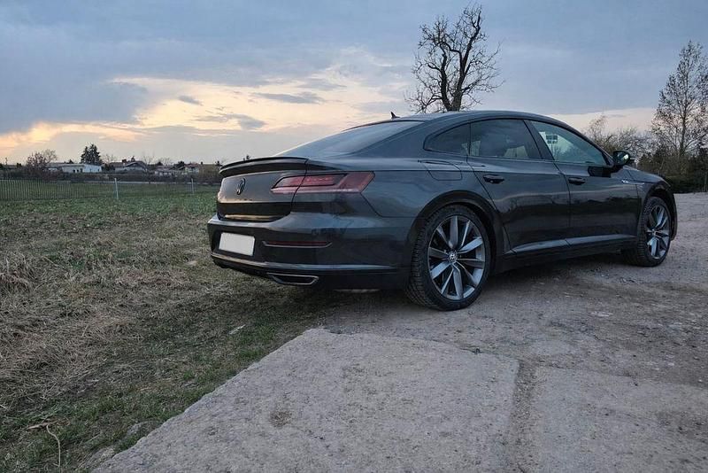Gebraucht VW Arteon R-line 280 PS (205 kW) 2018 Grau Kleinwagen