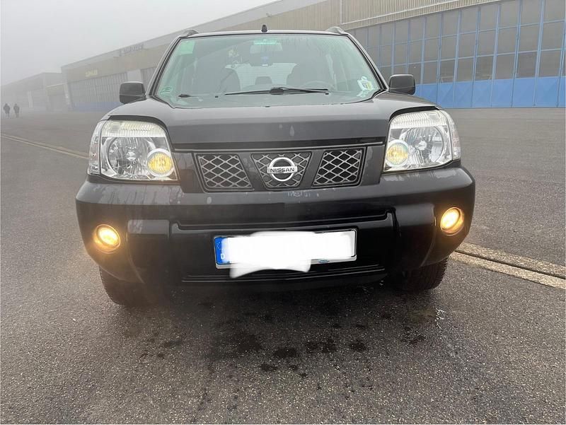 Schwarz Gebraucht 2005 Nissan X-Trail SUV | 4.000 € - Bild 1/4