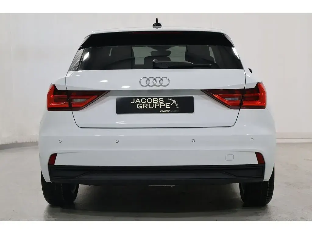 Gebraucht Audi A1 Sportback Sport 116 PS (85 kW) 2026 Weiß Kleinwagen