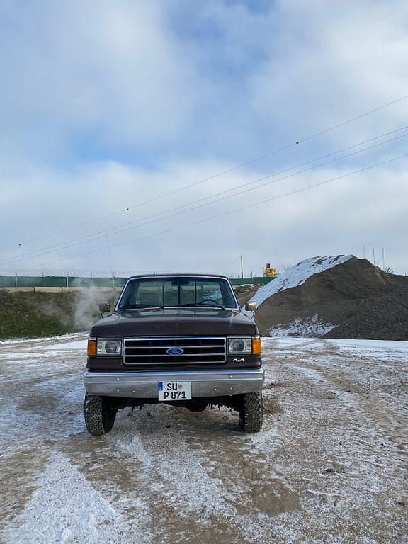 Gebraucht Ford F250 286 PS (210 kW) 1989 Braun Pickup