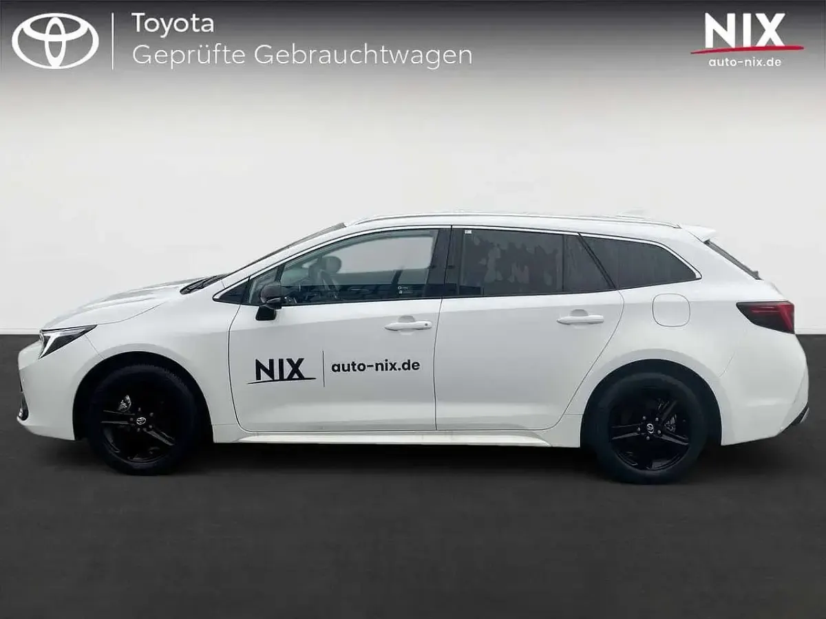 Gebraucht Toyota Corolla 122 PS (89 kW) 2025 Weiß Kombi