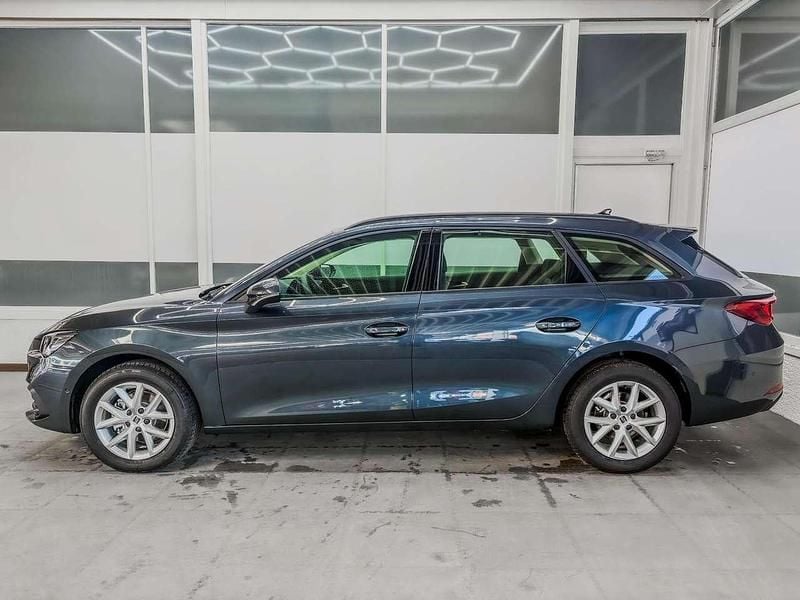 Neu Seat Leon Style 116 PS (85 kW) 2026 Magnet grau s7s7 Kombi