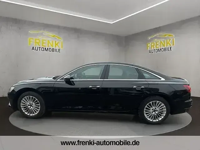 Używany Audi A6 Design 204 KM (150 kW) 2023 Czarny Sedan/Limuzyna