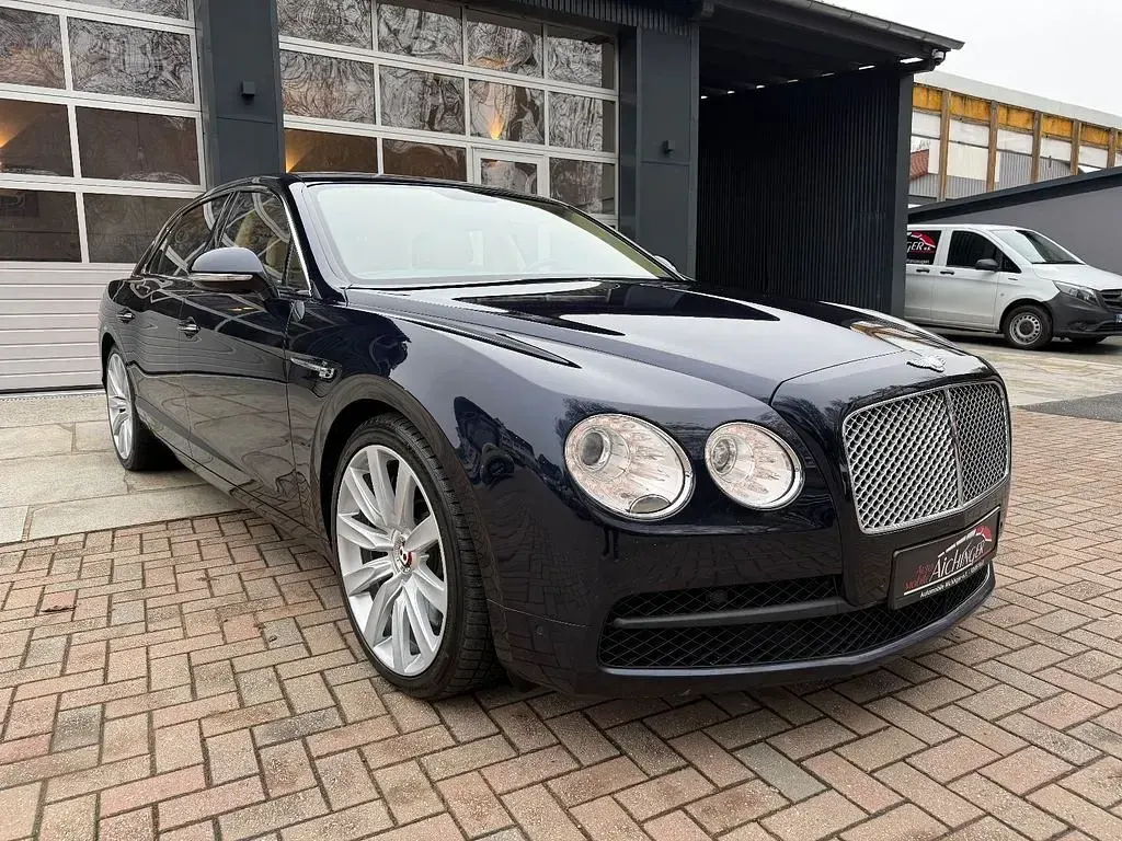 Brugt Bentley Flying Spur 507 HK (372 kW) 2015 Blå Sedan