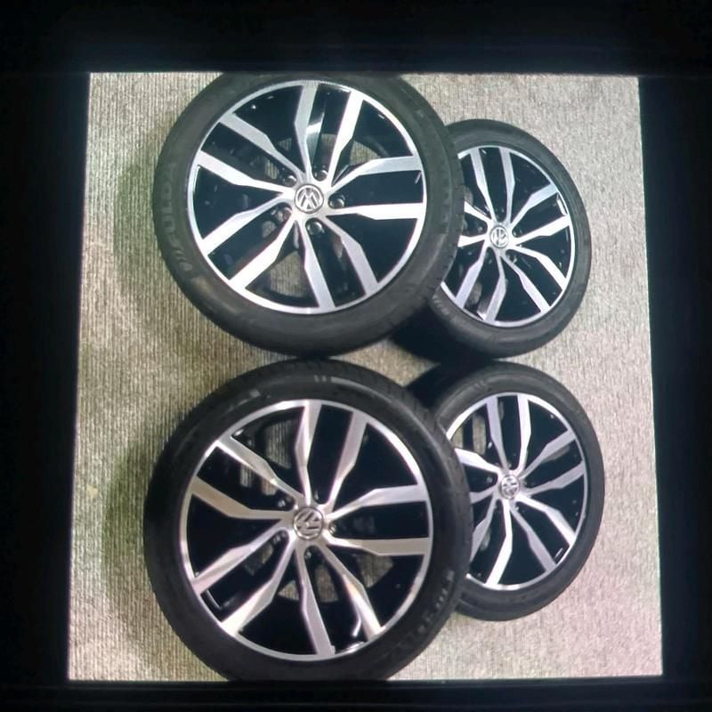 Gebraucht VW Golf VII Highline 150 PS (110 kW) 2020 Grau Limousine