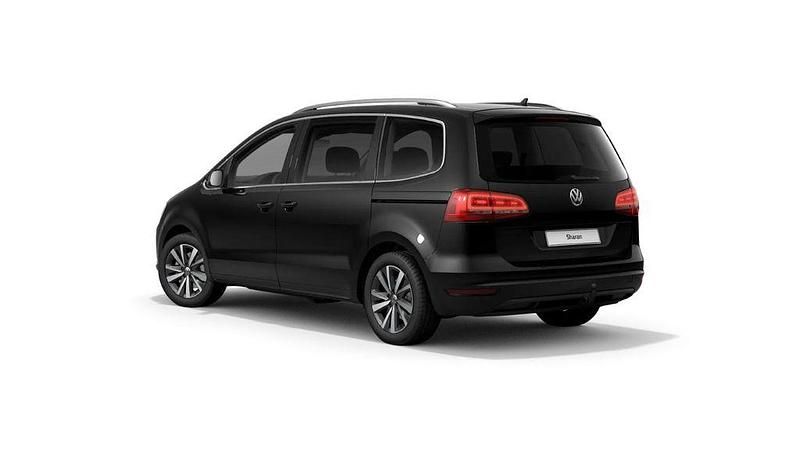 Gebraucht VW Sharan Comfortline 150 PS (110 kW) 2020 Deep black perleffekt Van / Kleinbus