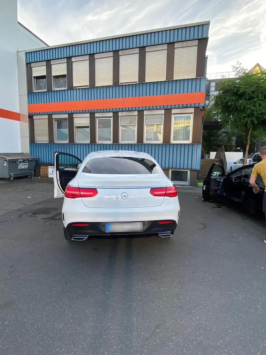 Gebraucht Mercedes GLE350 286 PS (210 kW) 2017 Weiß SUV
