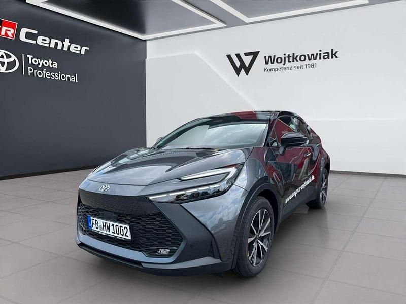 Grau Gebraucht 2025 Toyota C-HR SUV | 34.490 € (Superpreis) - Bild 1/2