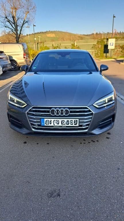 Gebraucht Audi A5 Sport 218 PS (160 kW) 2017 Grau Coupé