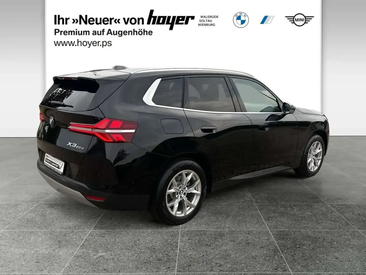 Gebraucht BMW X3 Efficient Dynamics 197 PS (144 kW) 2025 Saphirschwarz SUV