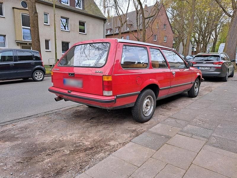 Gebraucht Opel Rekord 75 PS (55 kW) 1978 Rot Kombi