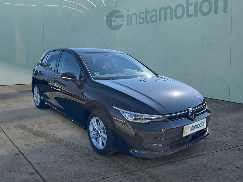 Gebraucht VW Golf VIII 150 PS (110 kW) 2025 Schwarz Kleinwagen