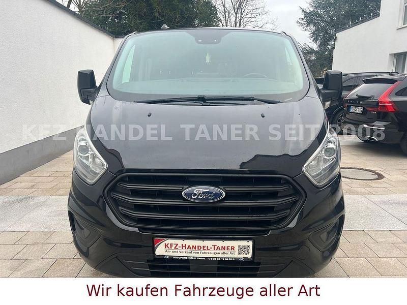 Gebraucht Ford Transit Trend 131 PS (96 kW) 2021 Schwarz Kombi