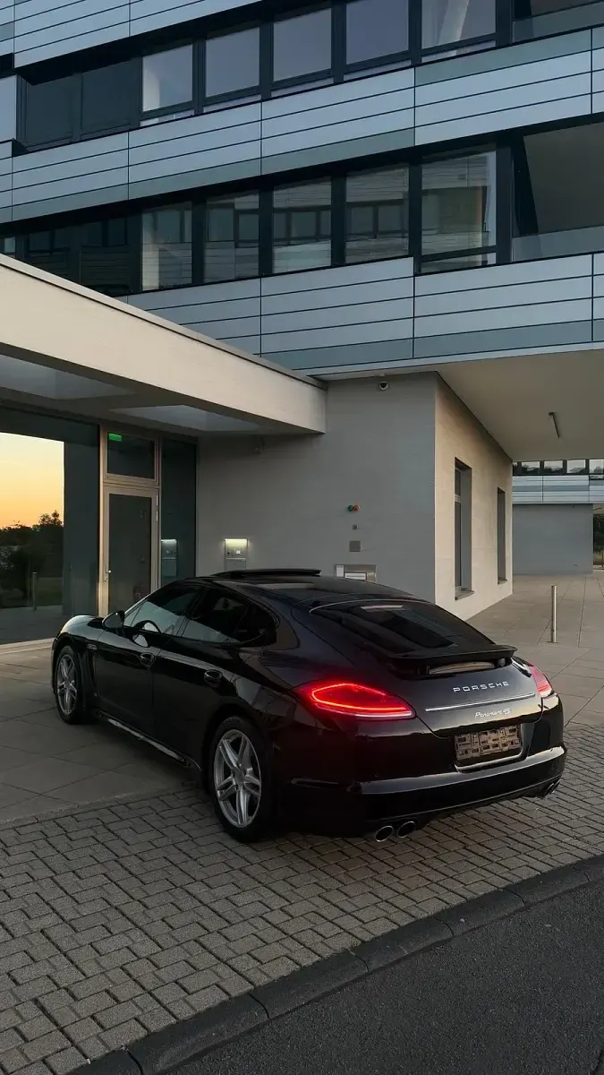 Gebraucht Porsche Panamera 4S 400 PS (294 kW) 2010 Schwarz Kleinwagen