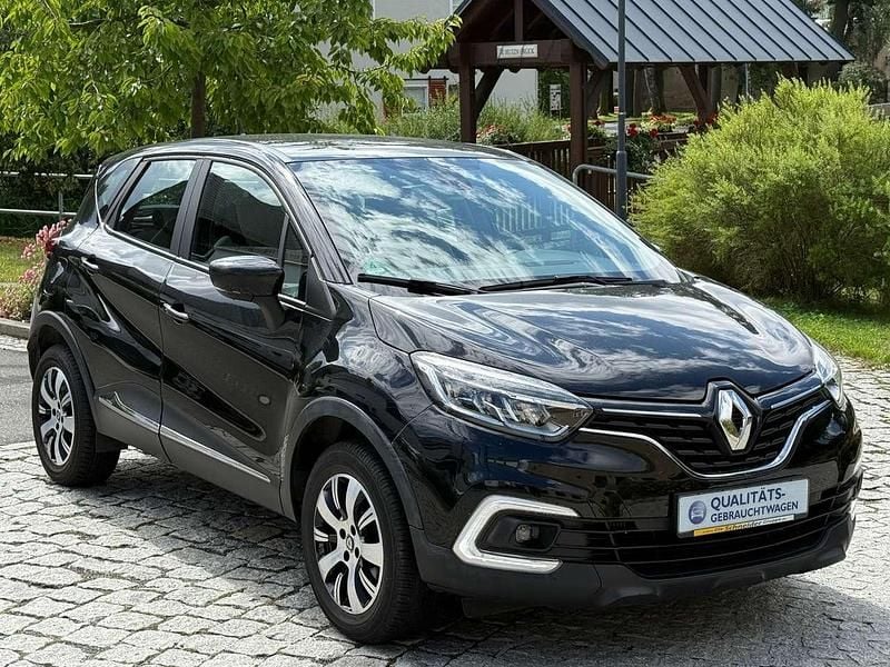 Sternenschwarz Gebraucht 2018 Renault Captur Experience SUV | 10.500 € (Superpreis) - Bild 1/4
