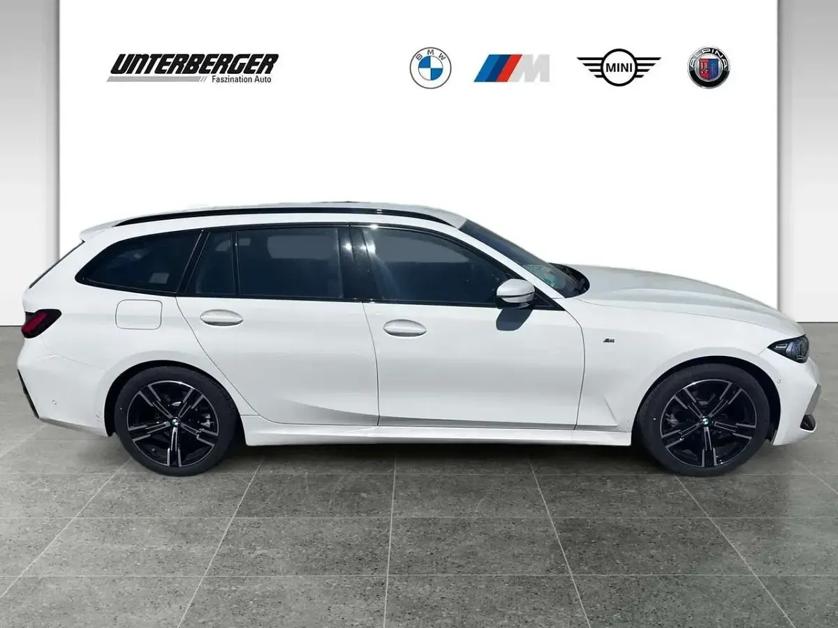 Gebraucht BMW 318 Performance 156 PS (114 kW) 2025 Alpinweiß uni Kombi