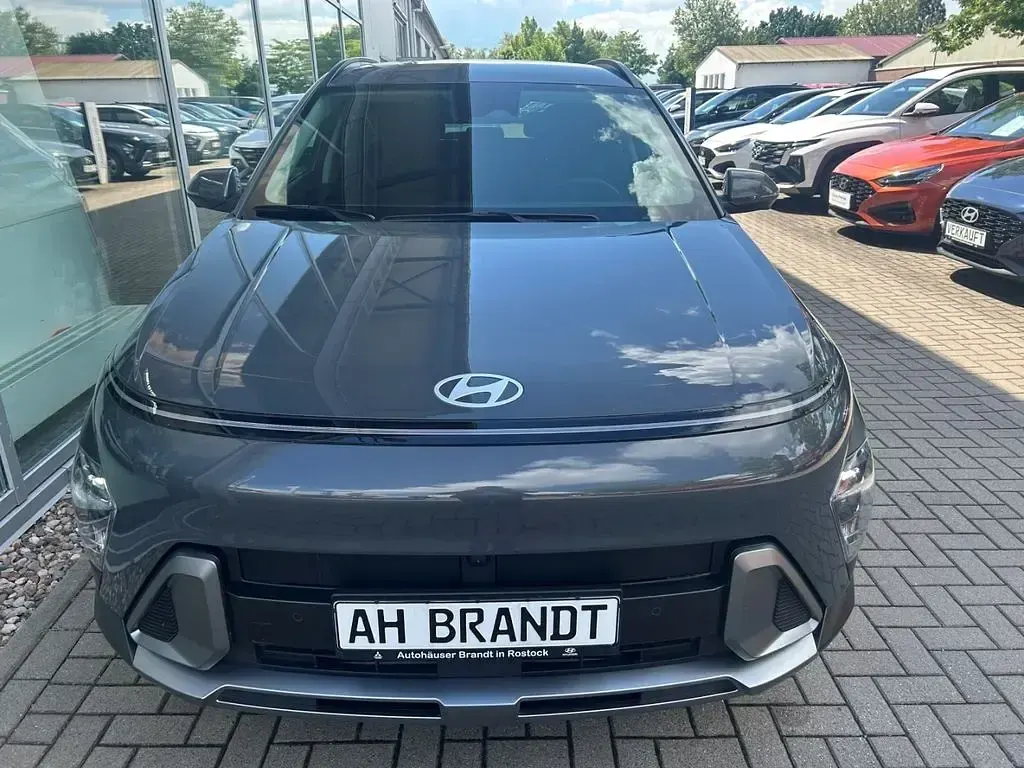 Gebraucht Hyundai Kona Trend 139 PS (102 kW) 2025 Grau SUV