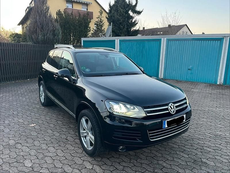 Schwarz Gebraucht 2010 VW Touareg SUV | 11.800 € (Fairer Preis) - Bild 1/4