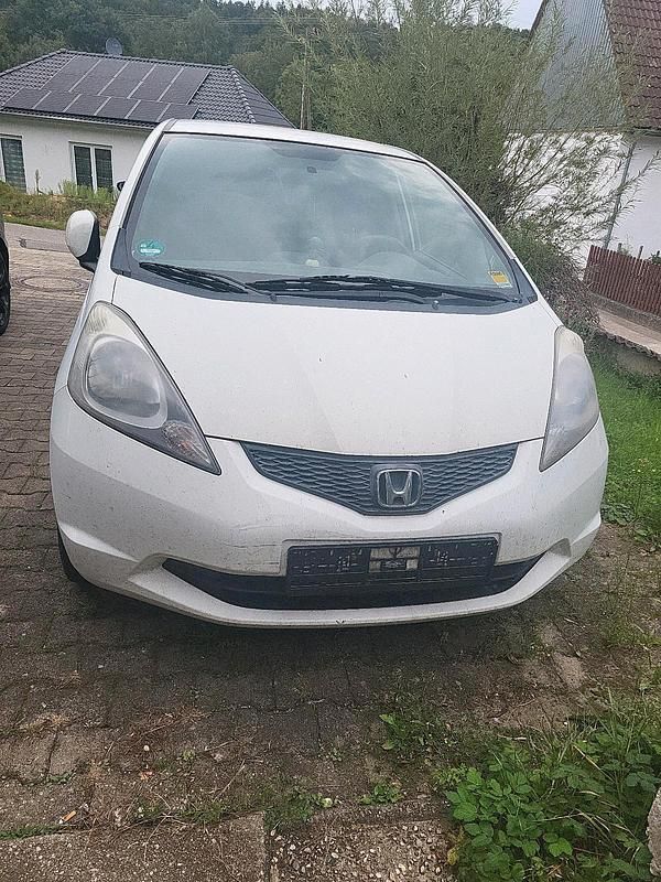 Weiß Gebraucht 2009 Honda Jazz Kleinwagen | 999 € - Bild 1/4