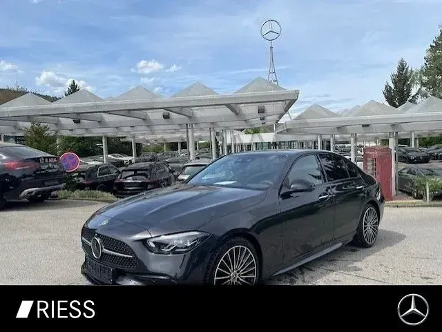 Gebraucht Mercedes C220 AMG 197 PS (144 kW) 2025 Metalliclack graphitgrau Limousine