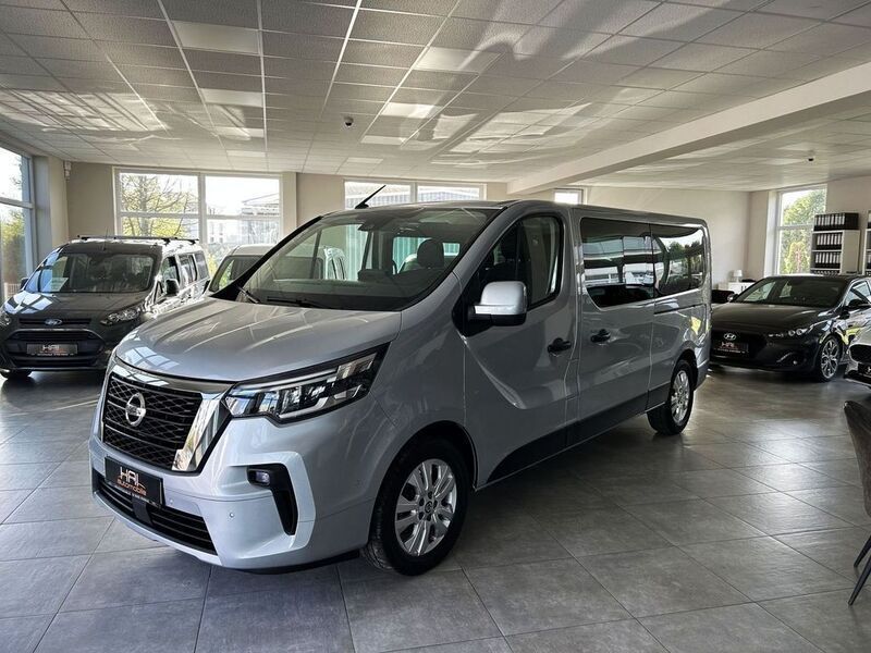 Grey highland Gebraucht 2022 Nissan NV300 Van | 32.499 € (Fairer Preis) - Bild 1/4