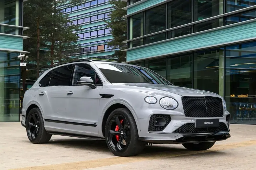 Gebraucht Bentley Bentayga 551 PS (405 kW) 2022 Grau SUV