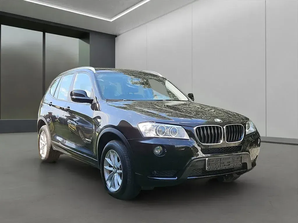 Gebraucht BMW X3 Sport Line 184 PS (135 kW) 2013 Schwarz / schwarz ii SUV