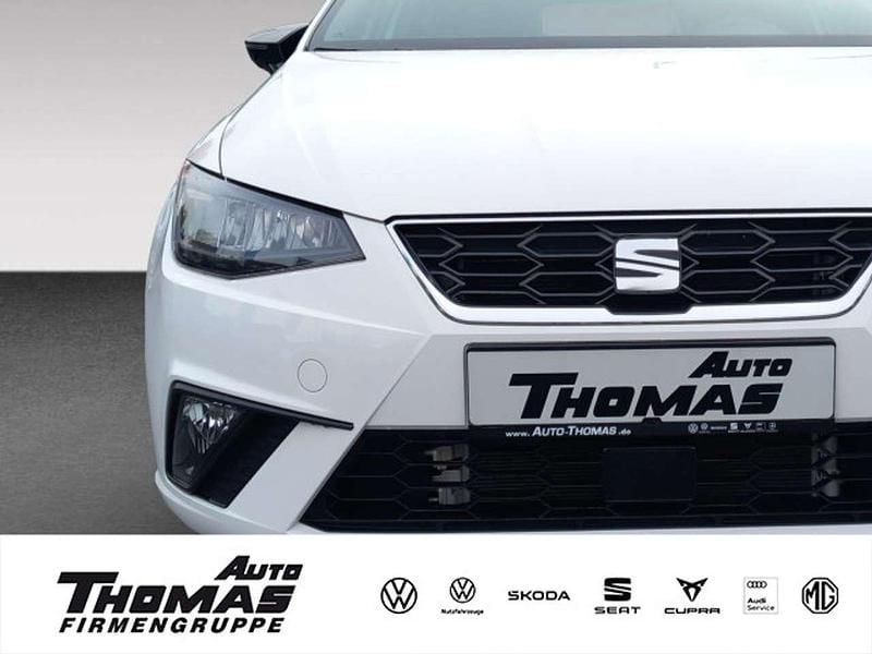 "candy" weiss Gebraucht 2024 Seat Ibiza FR Limousine | 18.950 € (Fairer Preis) - Bild 1/3