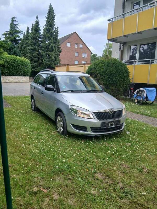 Gebraucht 2013 Skoda Fabia Ambition Kombi | 3.700 € (Guter Preis) - Bild 1/4