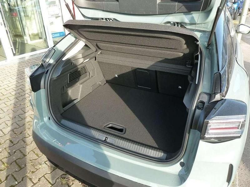 Gebraucht Citroën C4 131 PS (96 kW) 2025 Grün SUV